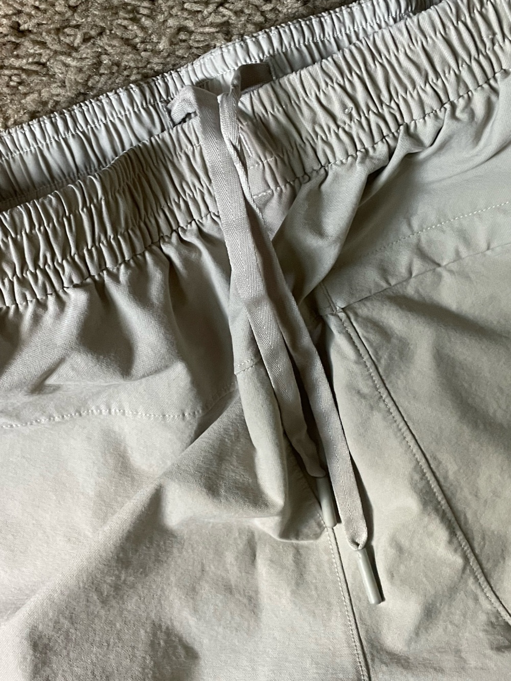 Lululemon Beige Bowline Mens Shorts - Picture 5 of 5